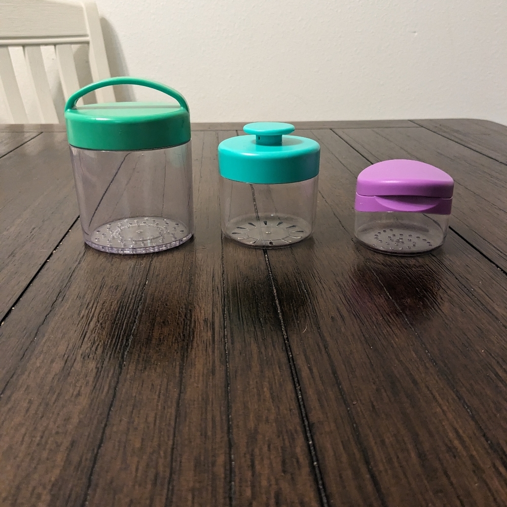 Lovevery Little Grip Canister Set